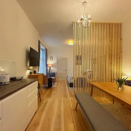 アパート Rod 2 Quiet And Familyfriendly Close To Public Transport *