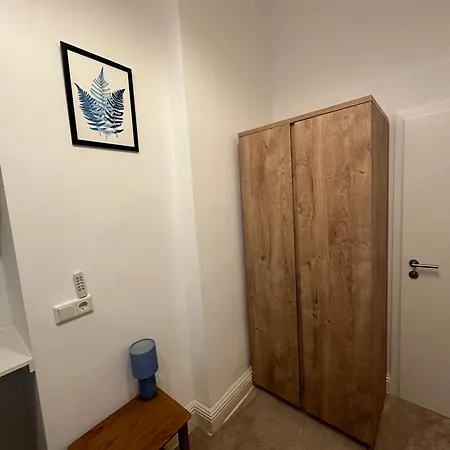 Rod 2 Quiet And Familyfriendly Close To Public Transport